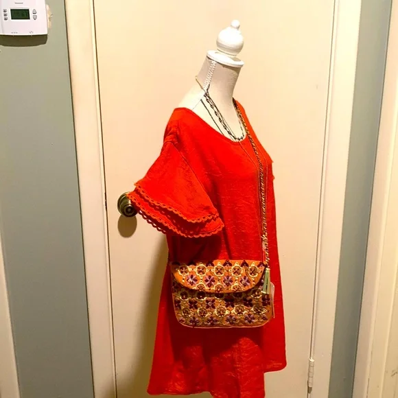 Cute fabric and bead purse - Picture 3 of 9